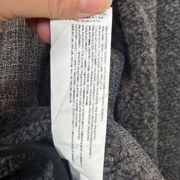 Joseph Ribkoff Coat Womens Size 15 Grey Embroidered Boucle Long Line Wool Blend - Picture 4 of 8